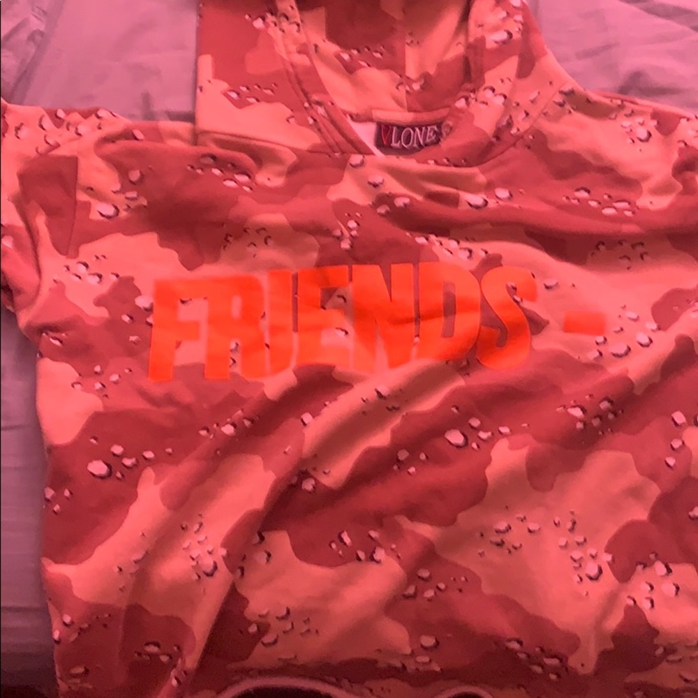 Large VLone hoodie the cuts came with it